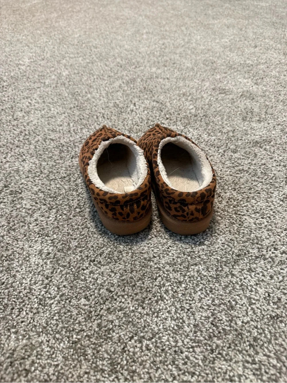 Girl’s Slip-On Shoes